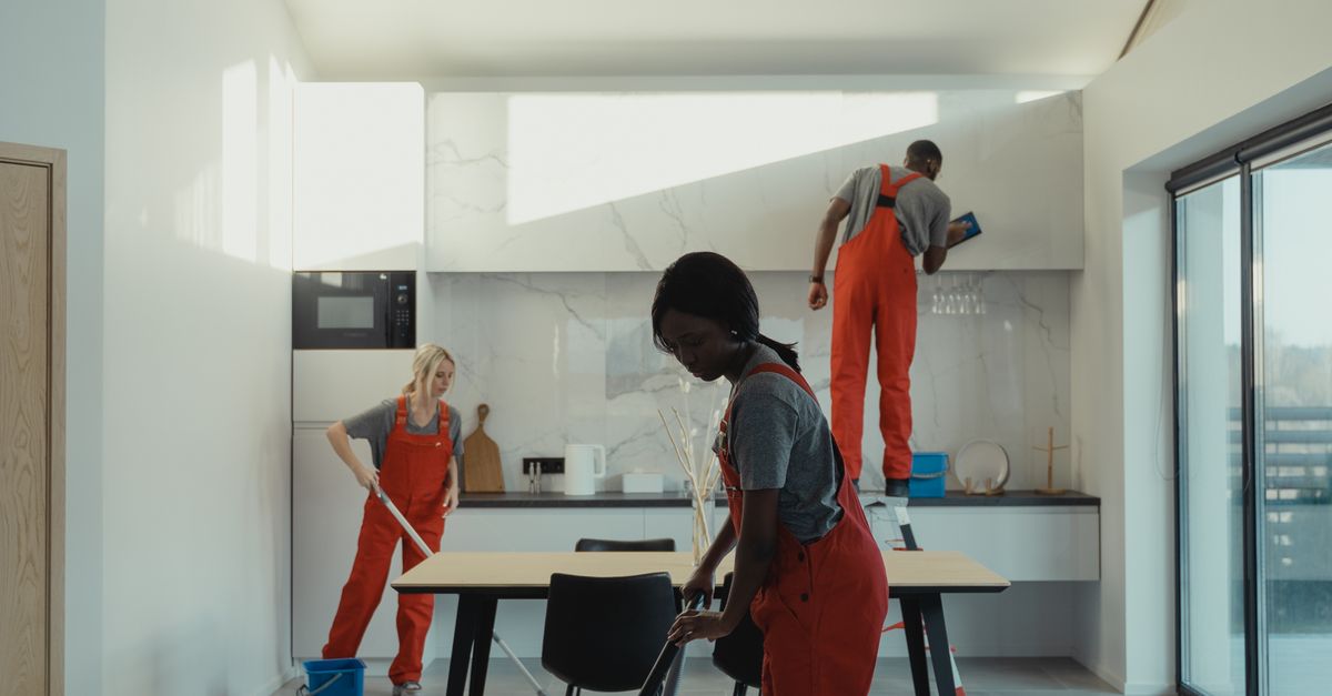 The Role of Technology in Regular Office Cleaning Services